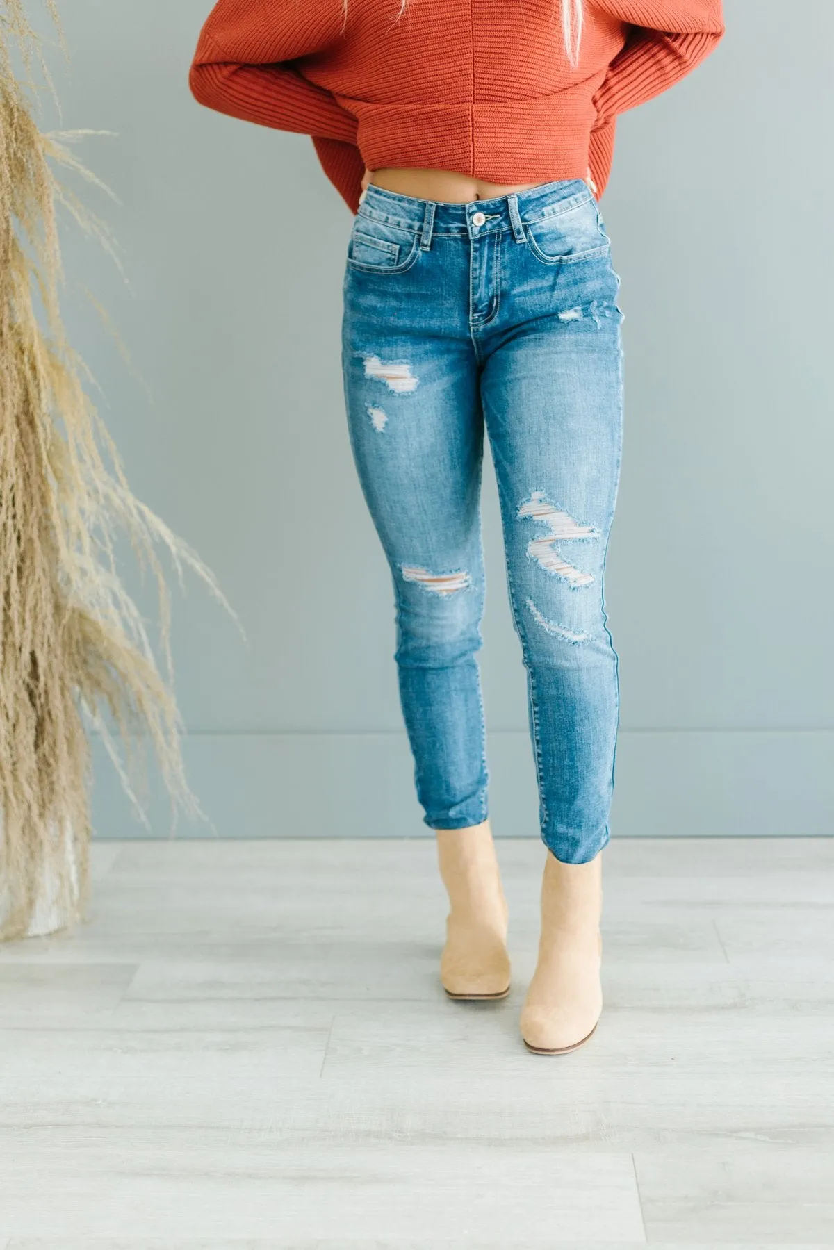 Fave Distressed Skinny Jeans