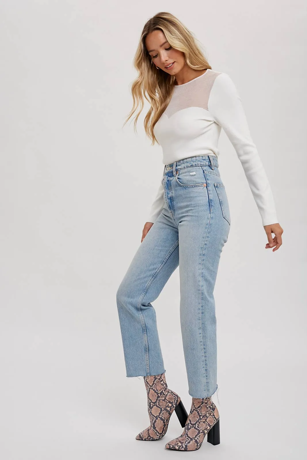 SEMI SHEER SWEETHEART NECK TOP: IVORY