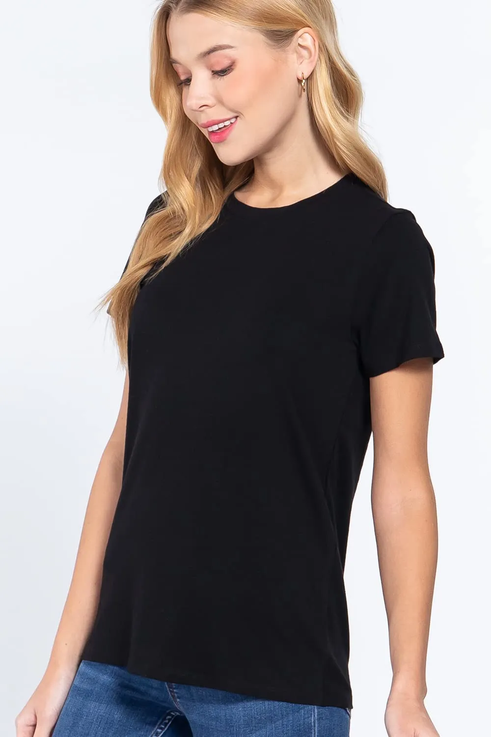 Womens- Crew Neck Short Sleeve Boxy Boyfriend Tee
