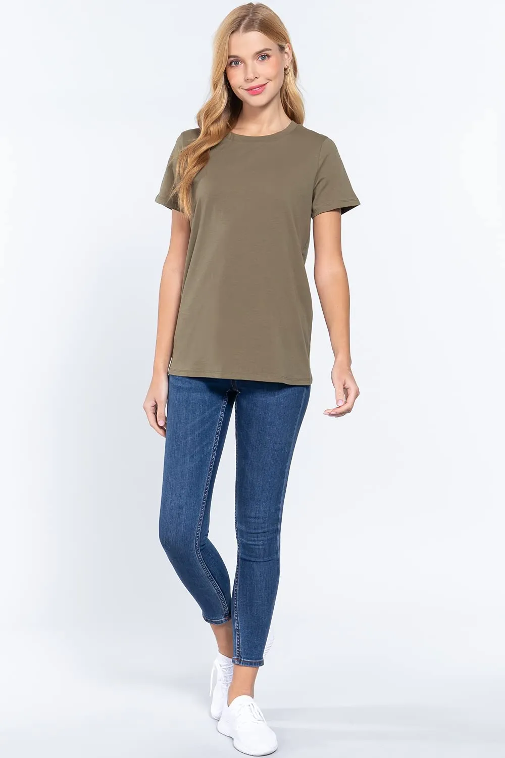 Womens- Crew Neck Short Sleeve Boxy Boyfriend Tee