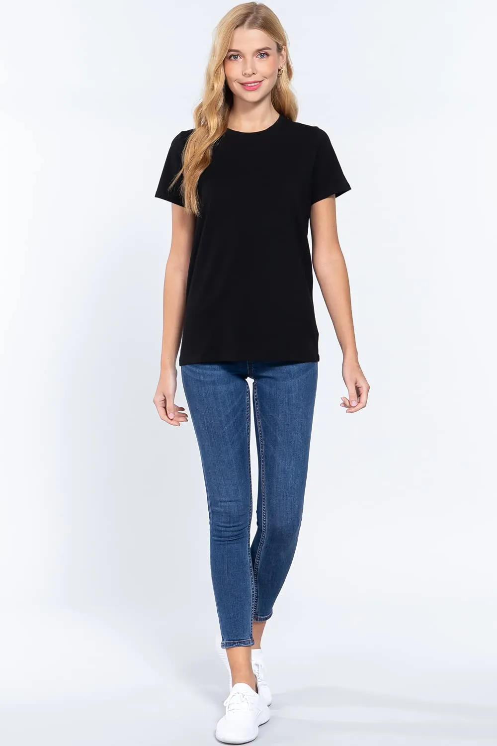 Womens- Crew Neck Short Sleeve Boxy Boyfriend Tee